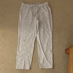 Lululemon womens on the fly pant gray stripes